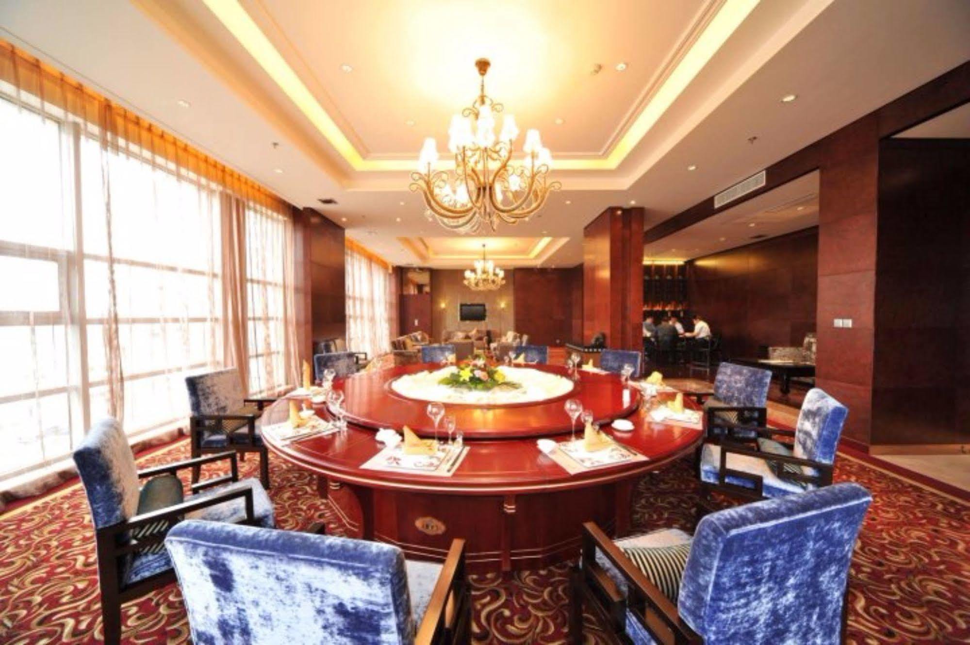 S&N Dalian Hotel Exterior foto